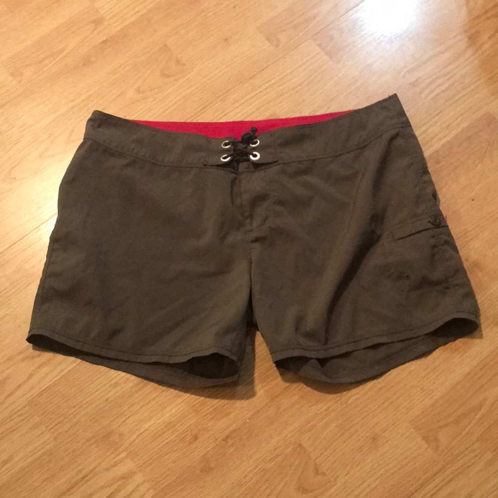 Lole Brown Shorts with Red Waistband